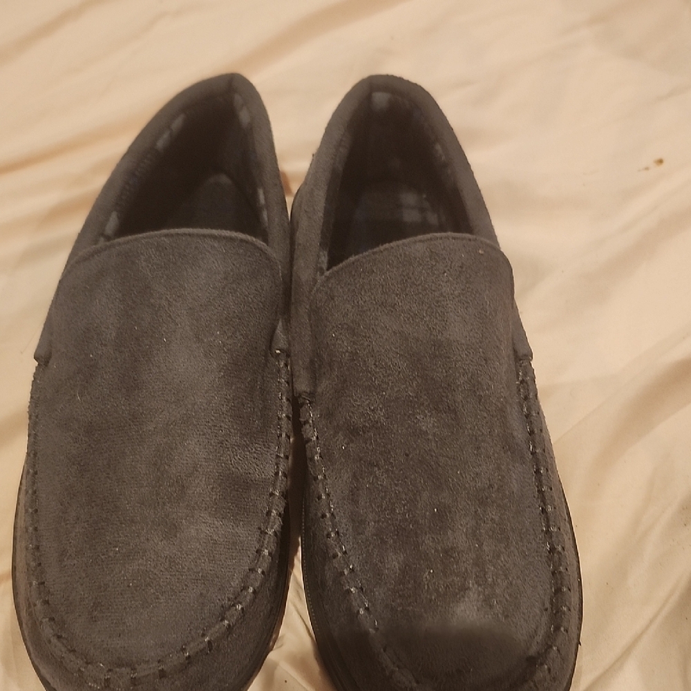 Men's Gray Suede Loafers